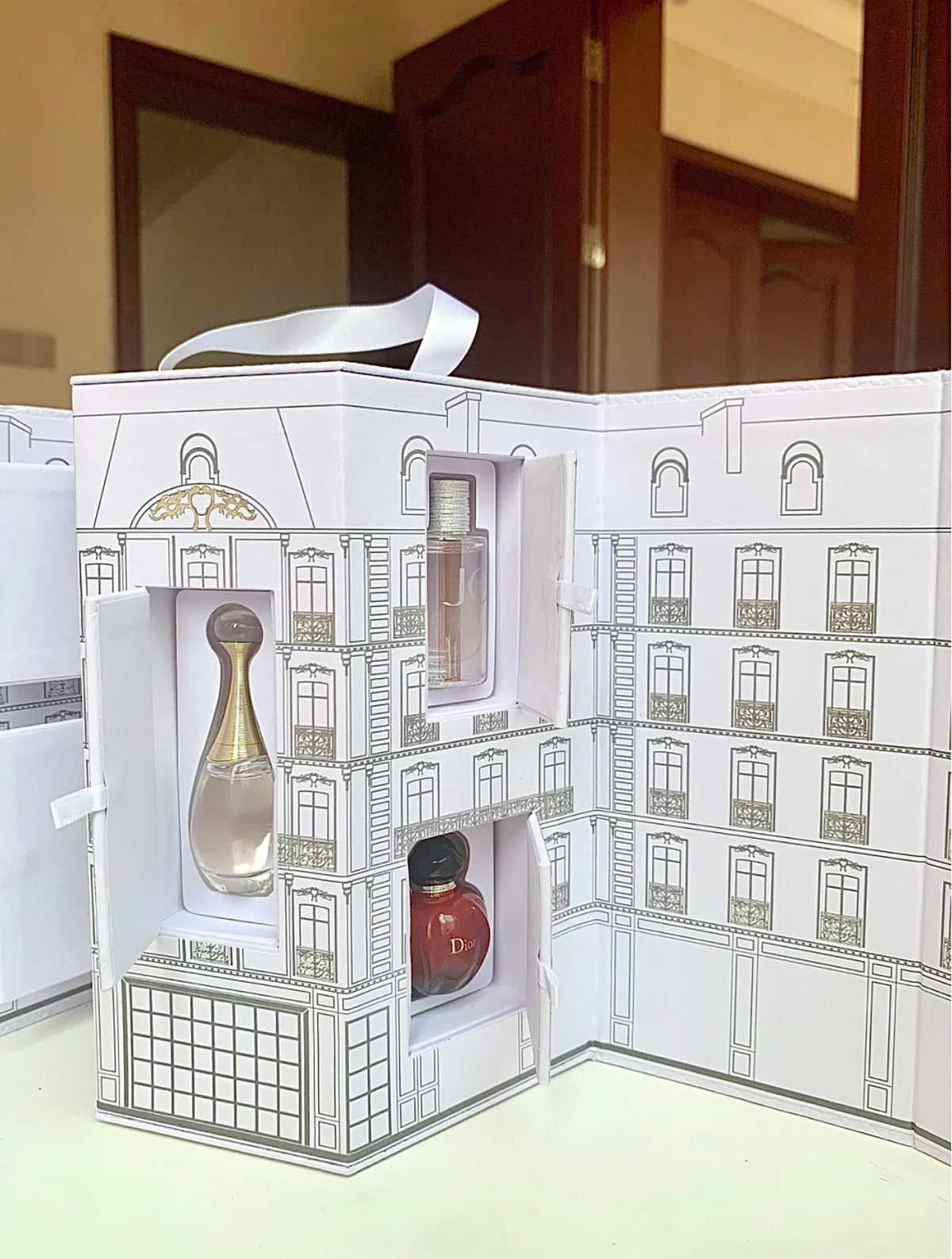 Dior Castle Perfume Club Box